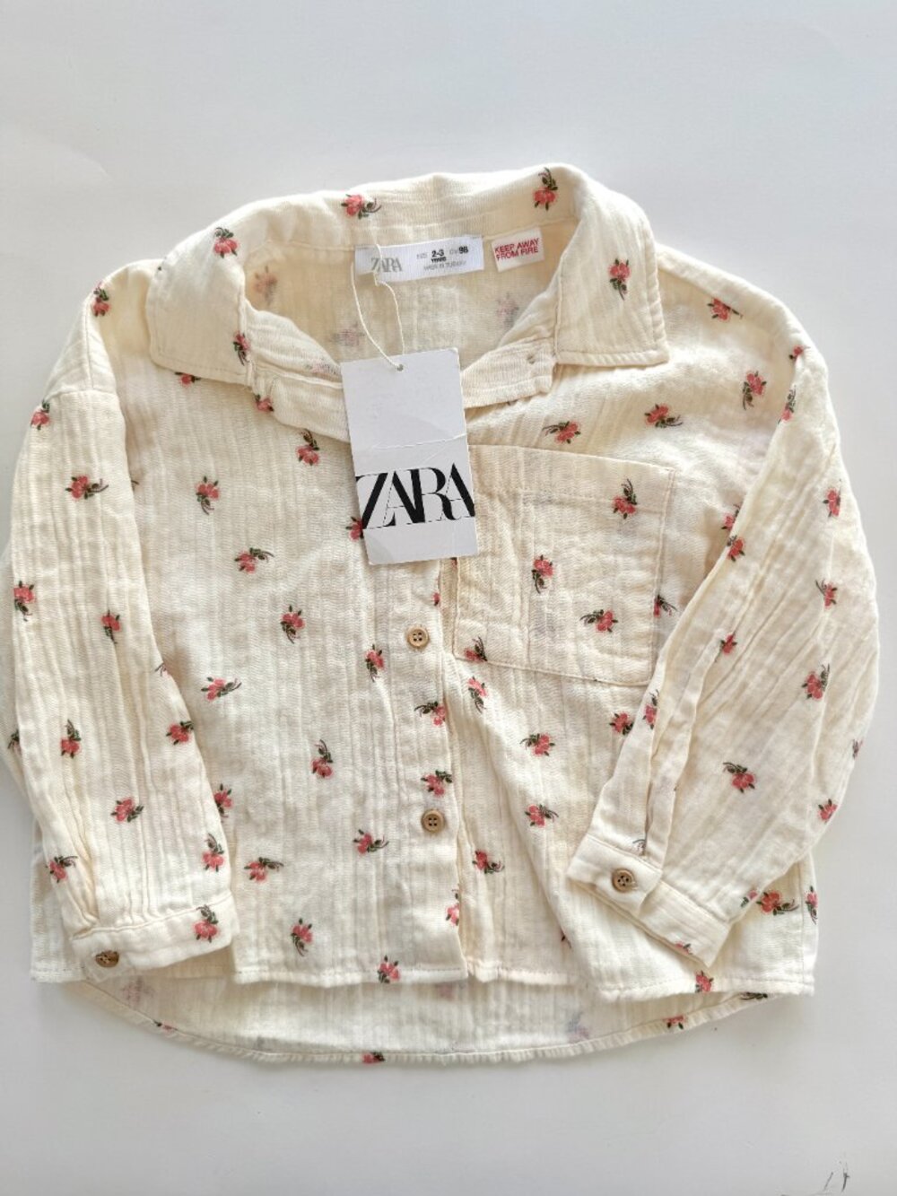 Zara Girls Button Down Shirt 2-3Y NWT Ivory Floral Long Sleeve Cotton